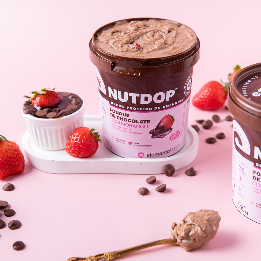 Creme de Amendoim NUTDOP 500g | Sabor Fondue de Chocolate c/ Morango